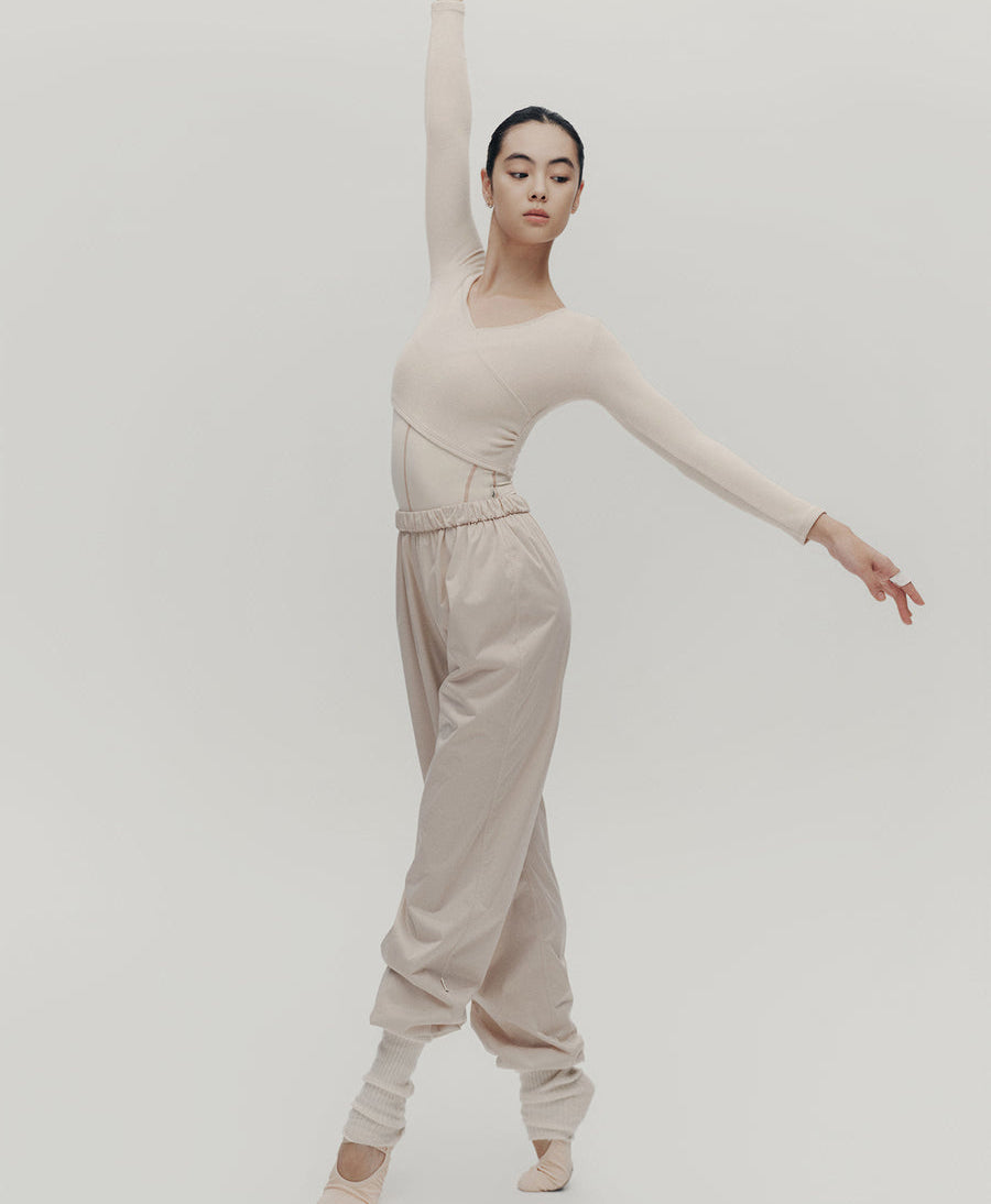 Typha Pleated Knit Long-Sleeved Top