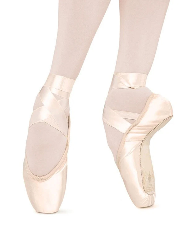 Suprima Pointe Shoes, Bloch